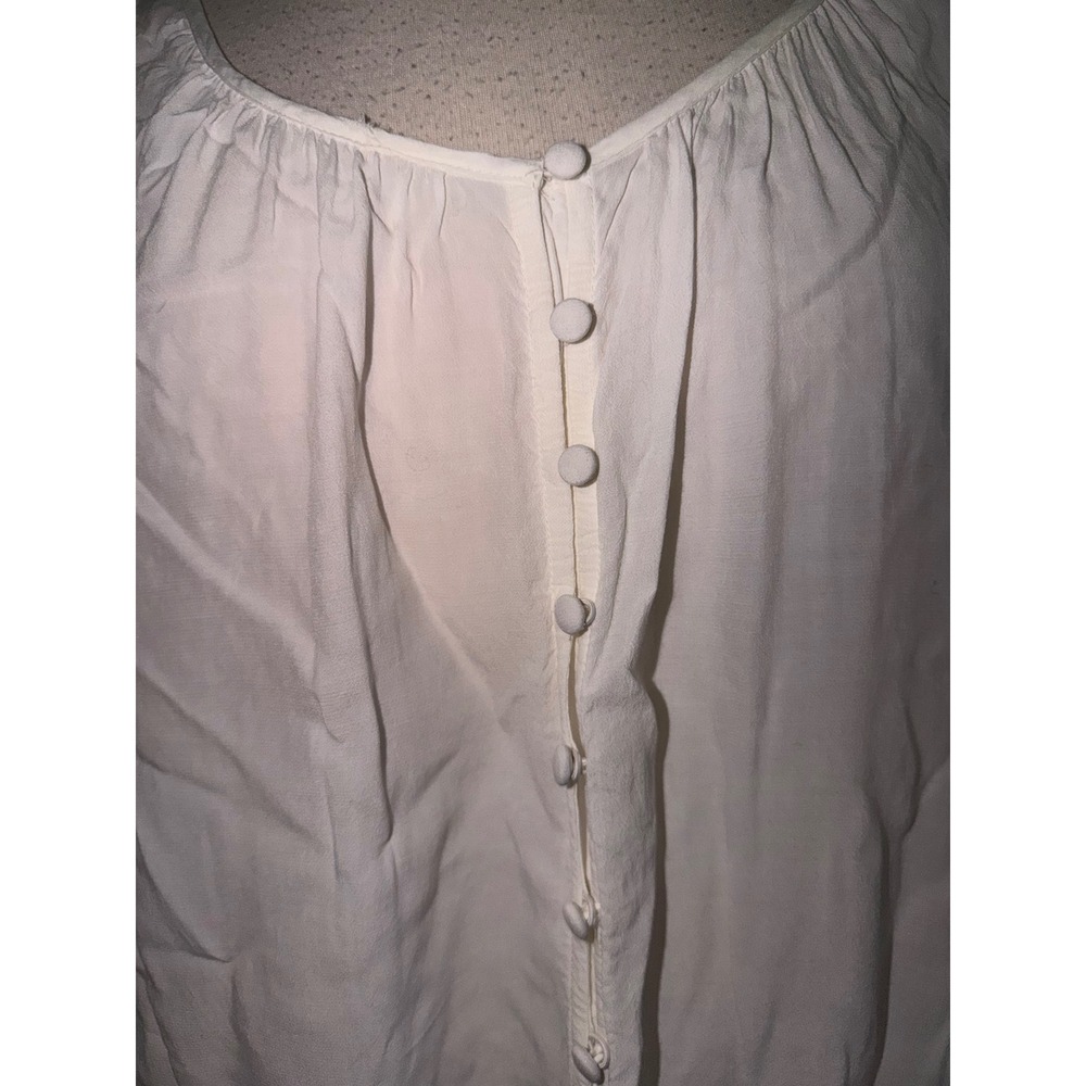 Chicos White Lace Embroidered Button Front Blouse Long Sleeve Boho Top Size 2 X8 - Picture 4 of 9